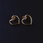 Aretes Corazón en Oro laminado 18k Para Dama
