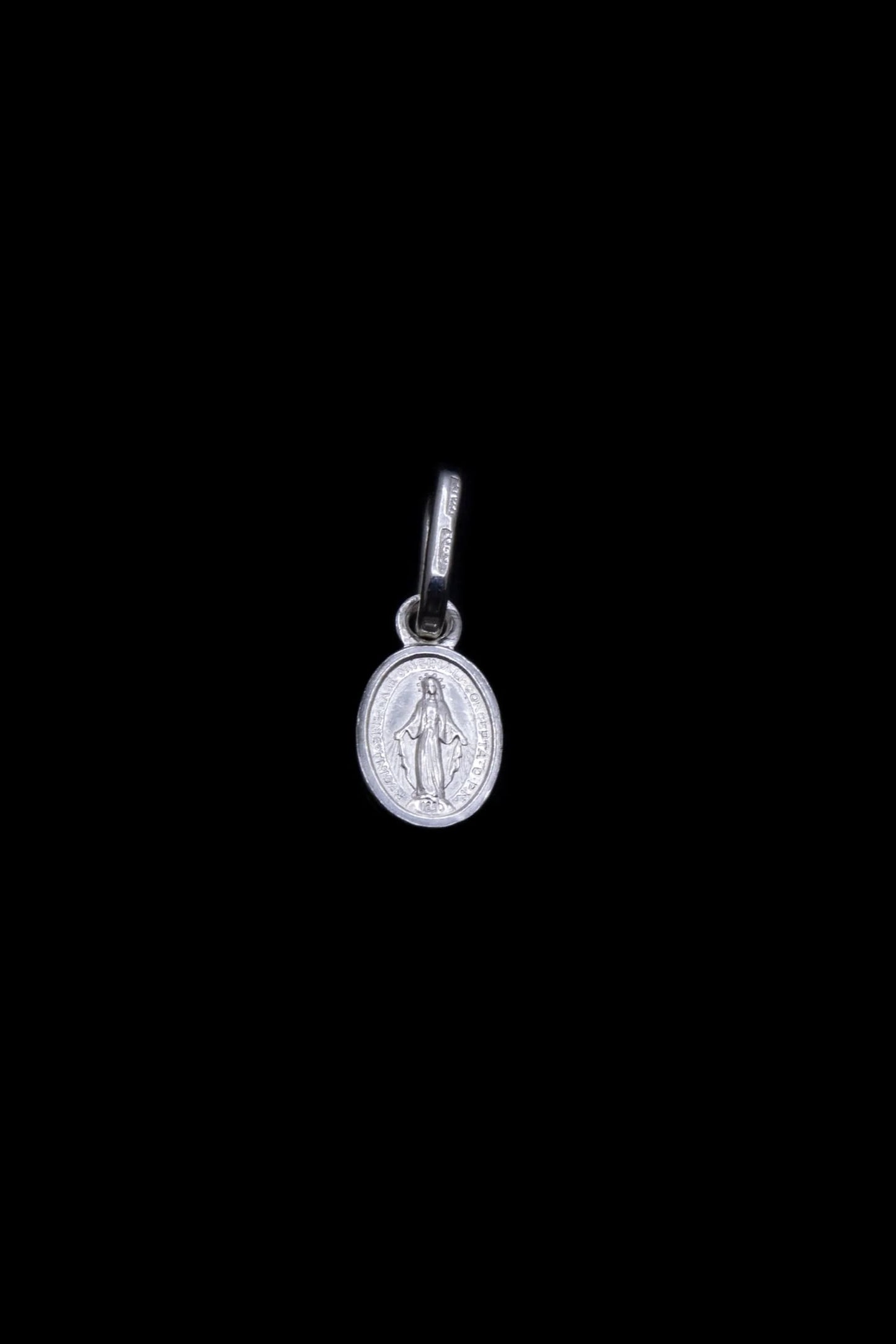 Dije Virgen Milagrosa Pequeña en Plata 925