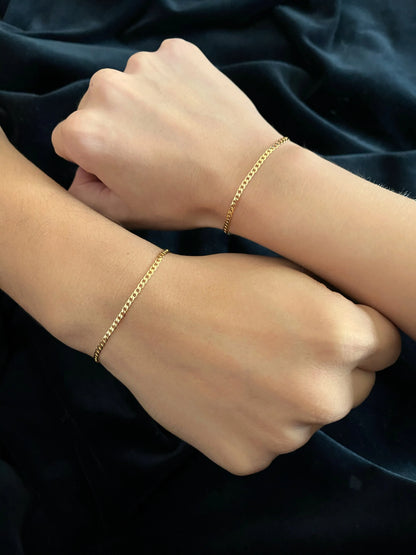 Pulsera Eslabón plano en Oro laminado 18k