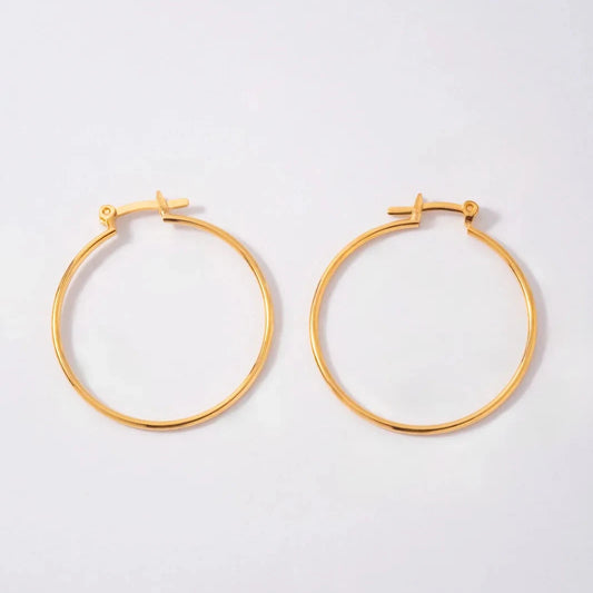 Aretes Cosmos en Oro laminado 18k Para Dama