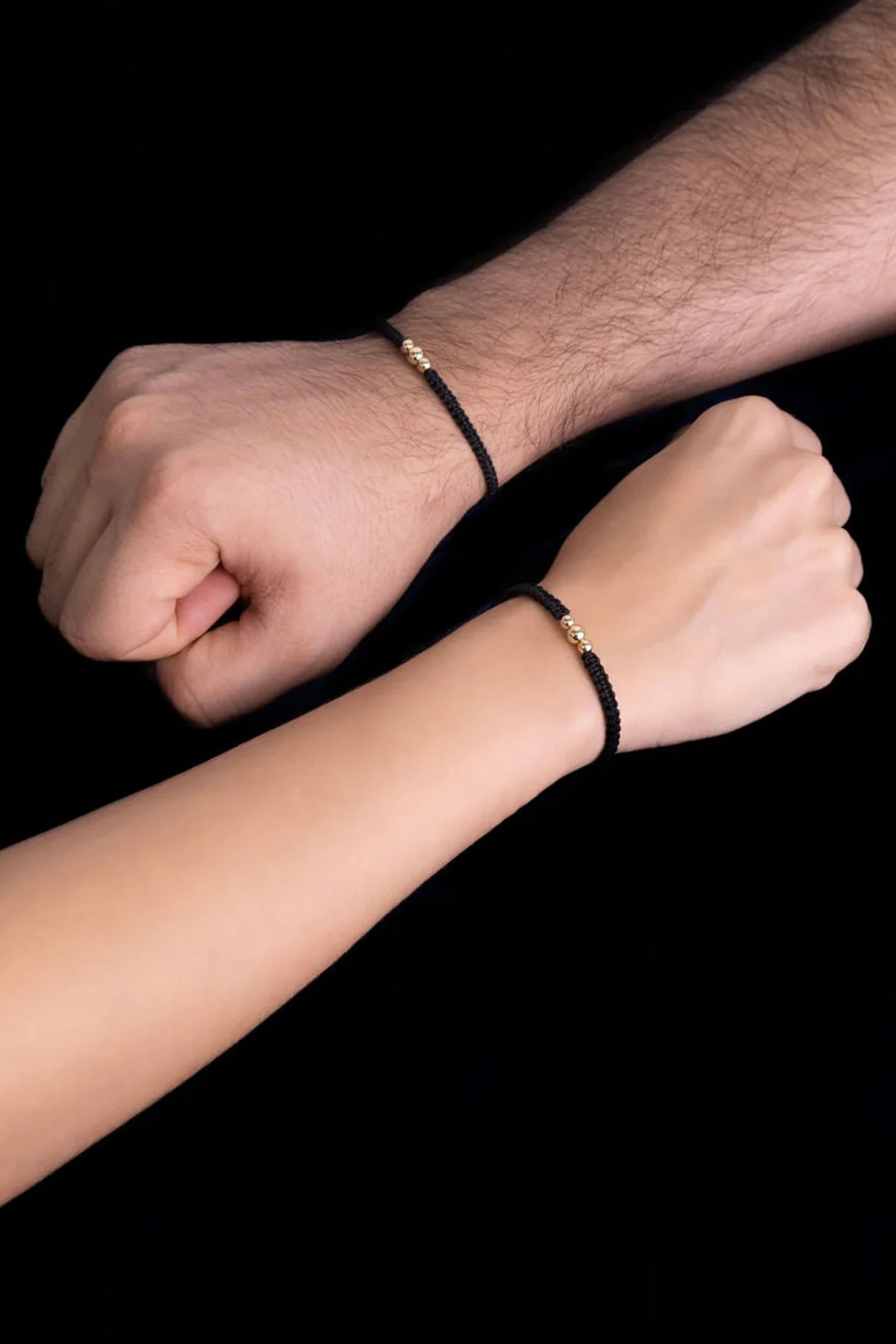 Pulseras 3 Balines gruesa de Hilo Rojo o Negro en Oro laminado 18k Para Pareja