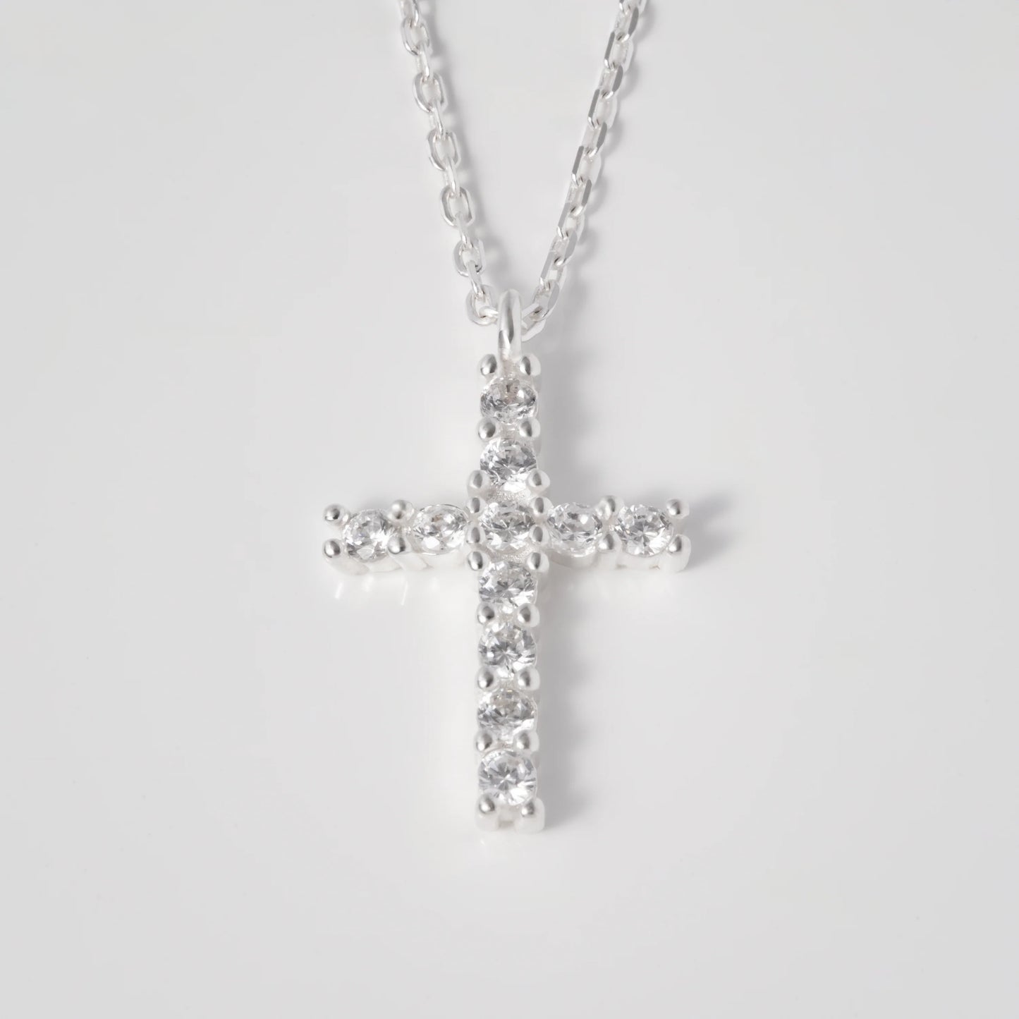 Cadena Celestial Cross en Plata 925 Para Dama