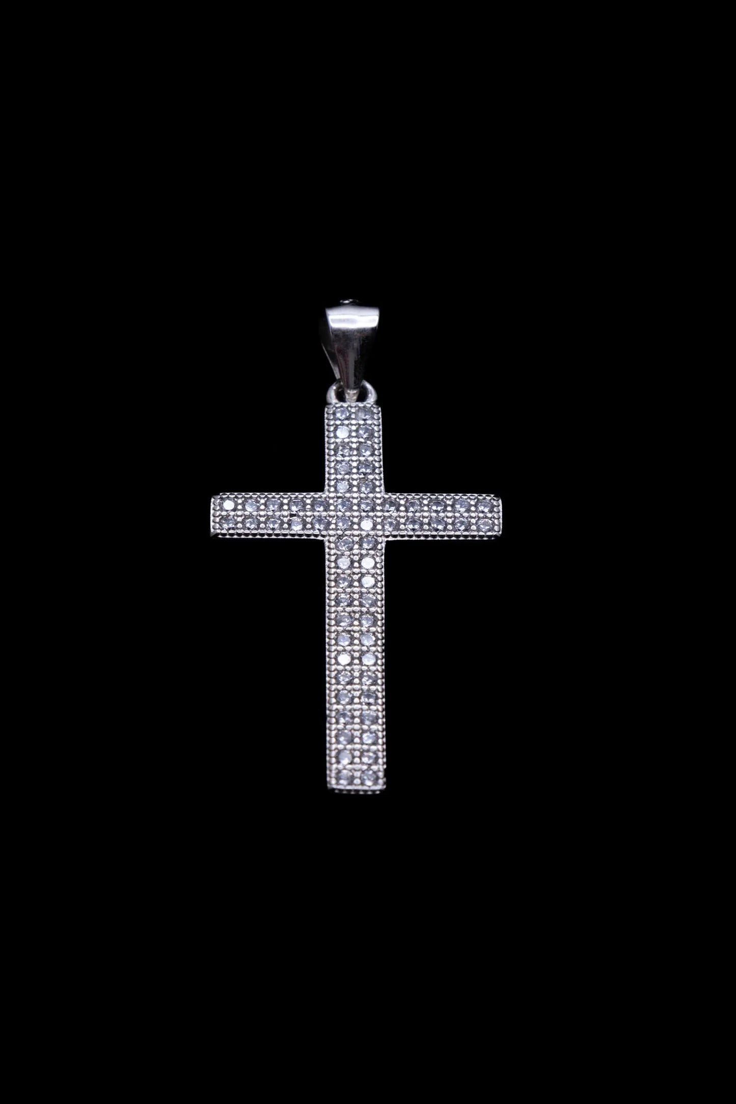 Dije Cruz Micro Pavé Doble en Plata 925