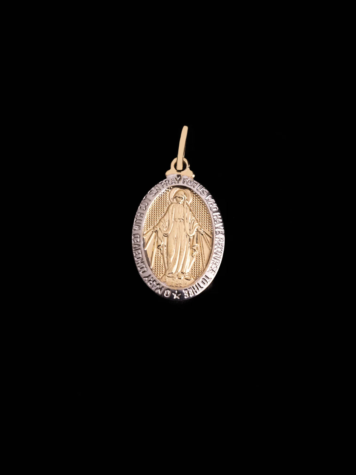 Dije Virgen Milagrosa Bicolor en Oro laminado 18k