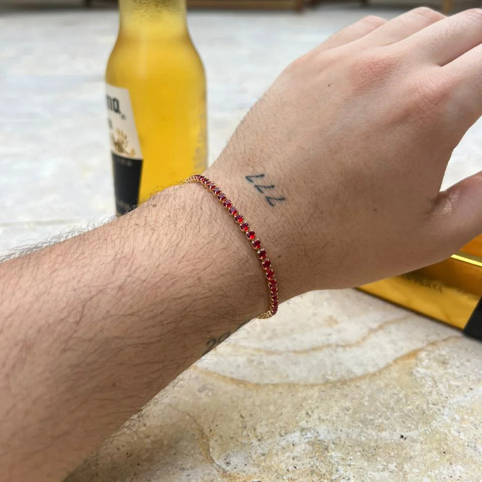 Pulsera Tenis Pigeon Blood en Oro laminado 18k