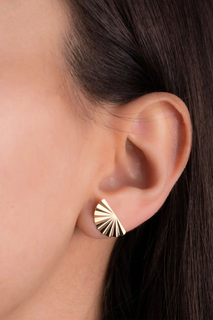 Aretes Abanico en Oro laminado 18k Para Dama